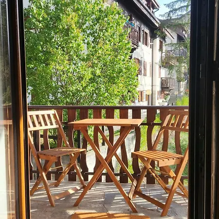 アパート Casa Sofia In Centro A Sauze