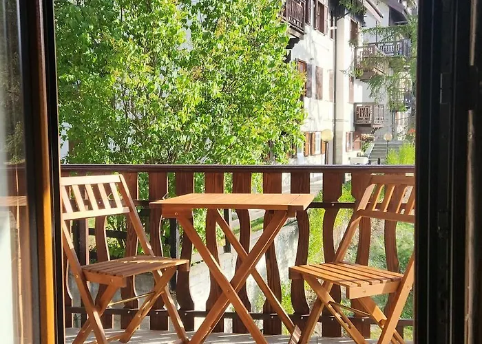 Apartment Casa Sofia In Centro A Sauze